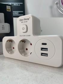 Rallonge Mural Multifonction – 2 Prises Européennes, 3 Ports USB (dont USB-C) et Lumière LED – مقبس طاقة